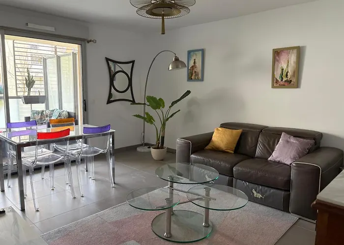 Daire T3 Neuf-plage 3mn Parking Prive *