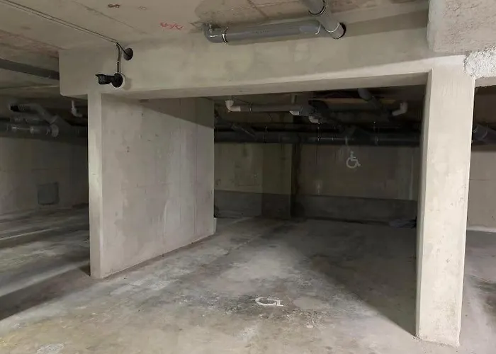 T3 Neuf-plage 3mn Parking Prive 公寓