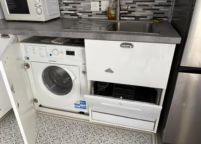 T3 Neuf-plage 3mn Parking Prive *